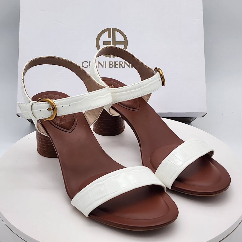 NEW - Giani Bernini Hadleyy Women’s White Croc Strappy Sandals Heel Size 9 M